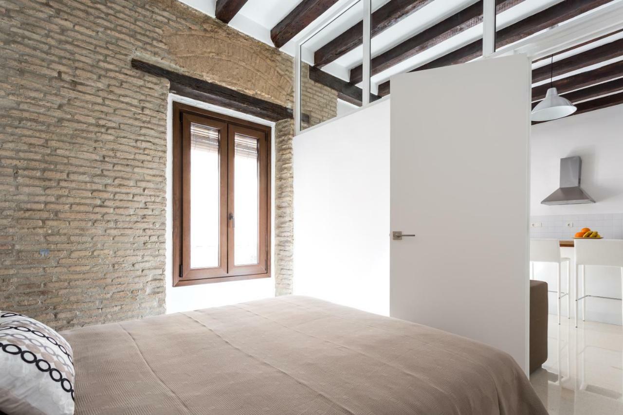 Almazen Apartamentos, Arrayan 23 Σεβίλλη Εξωτερικό φωτογραφία