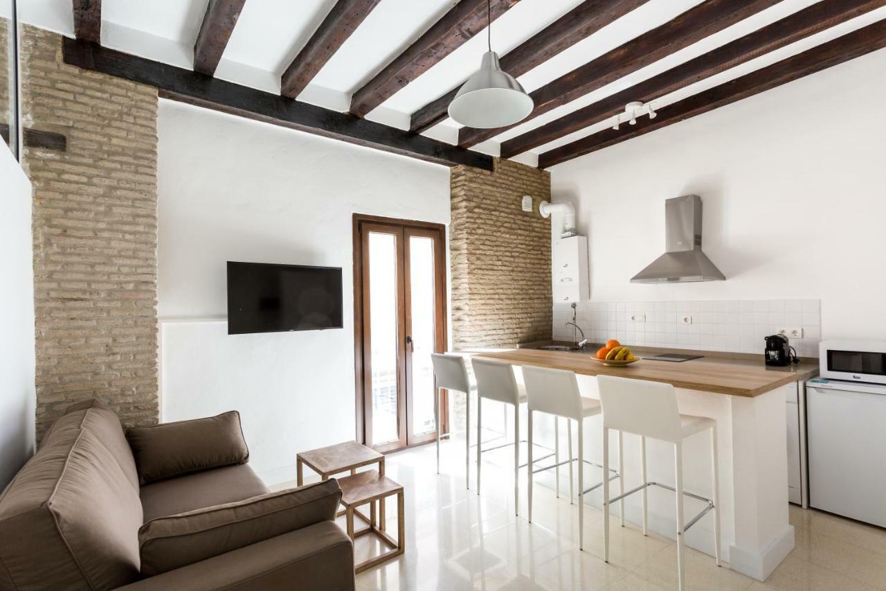Almazen Apartamentos, Arrayan 23 Σεβίλλη Εξωτερικό φωτογραφία