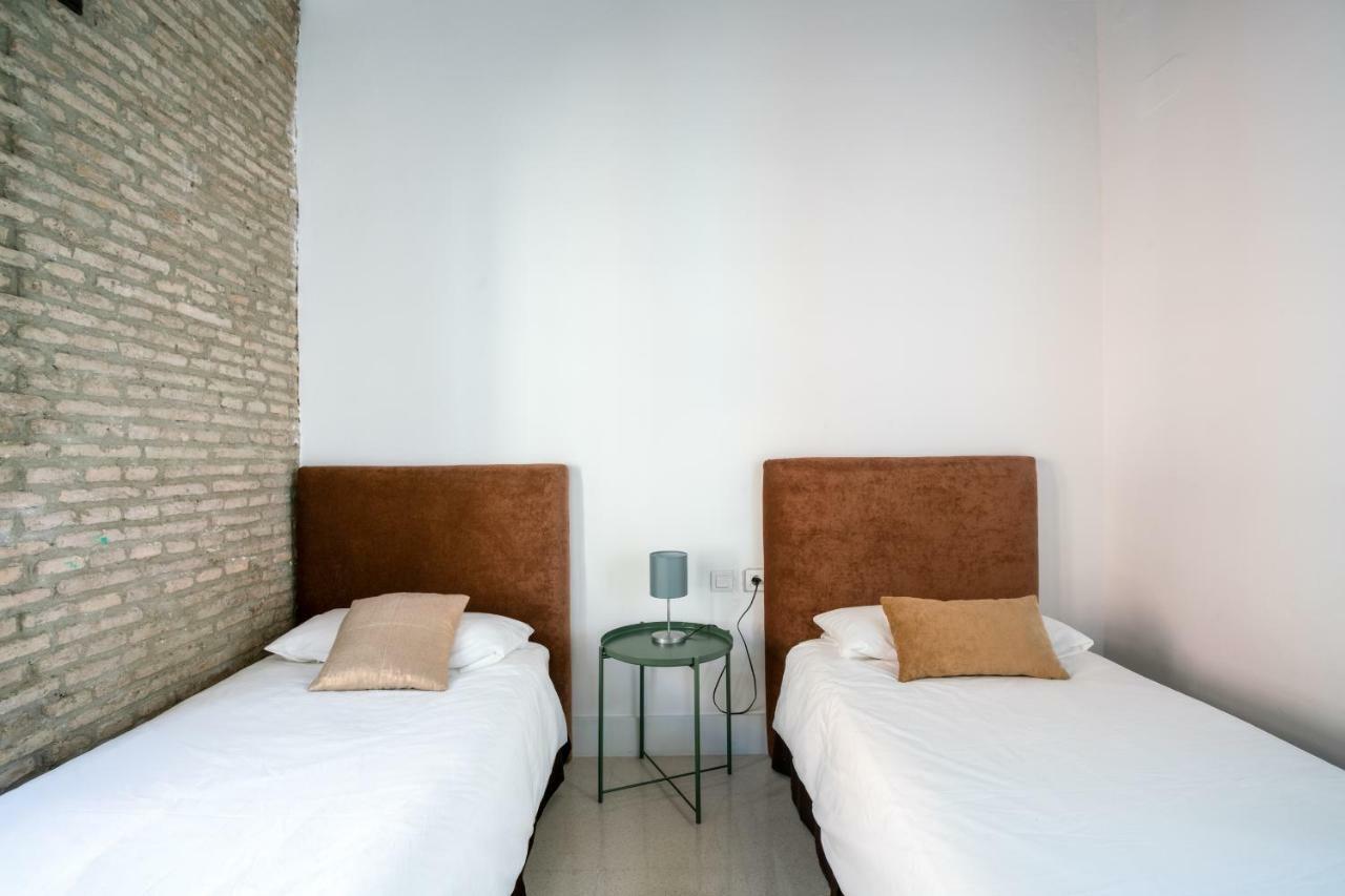Almazen Apartamentos, Arrayan 23 Σεβίλλη Εξωτερικό φωτογραφία